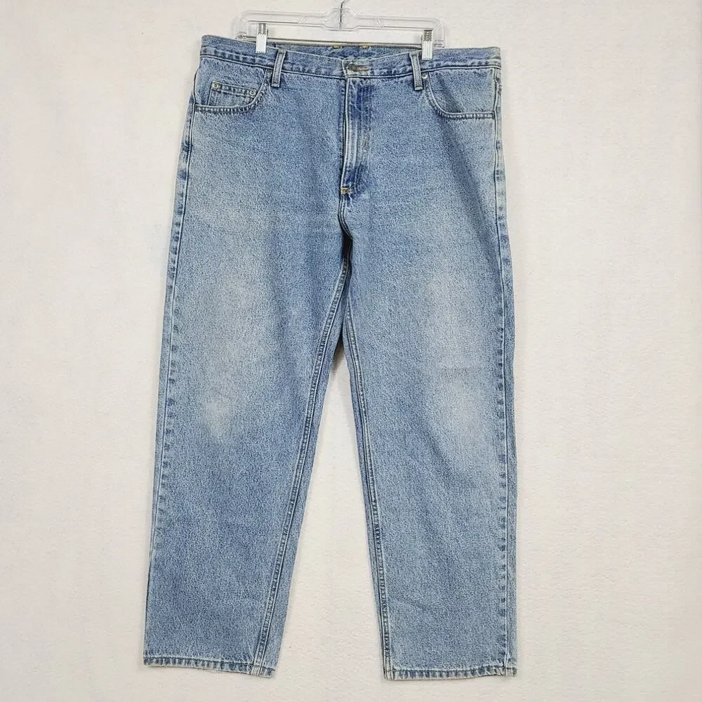 Member's Mark Classic Straight Leg, Light Wash Jeans, Men Size 38/30, PRE-OWNED